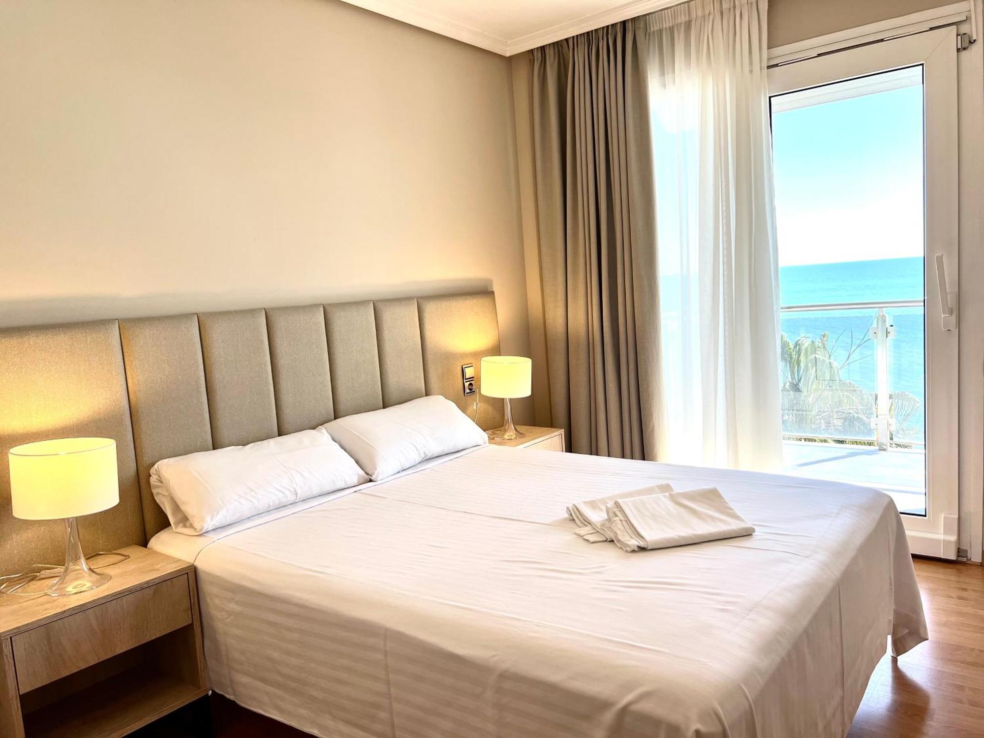 Apartamentos Las Palmas VII Family Only Salou Bagian luar foto