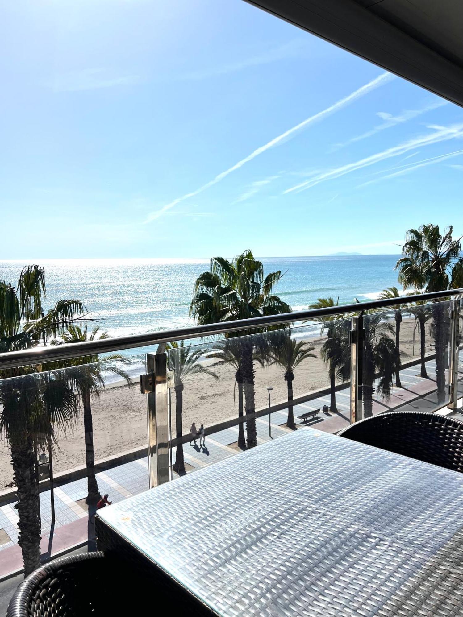 Apartamentos Las Palmas VII Family Only Salou Bagian luar foto