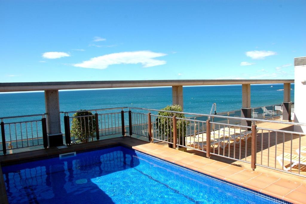 Apartamentos Las Palmas VII Family Only Salou Bagian luar foto