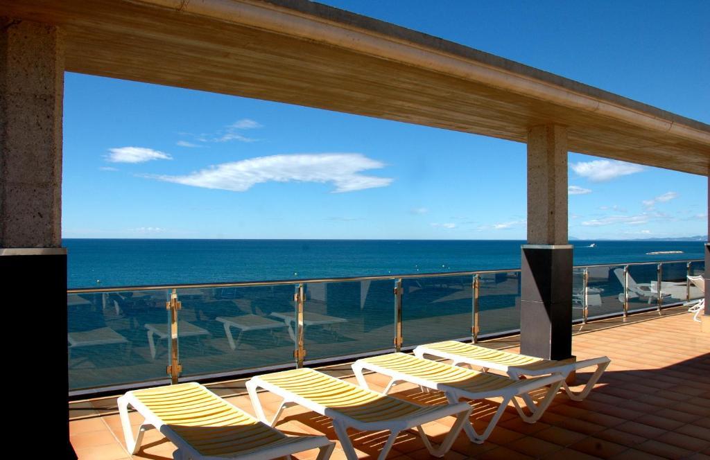 Apartamentos Las Palmas VII Family Only Salou Bagian luar foto