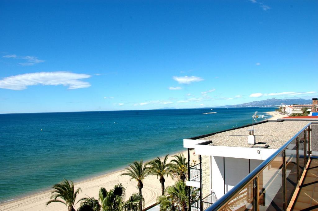 Apartamentos Las Palmas VII Family Only Salou Ruang foto
