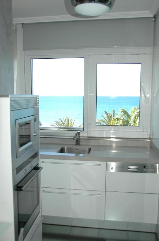 Apartamentos Las Palmas VII Family Only Salou Ruang foto