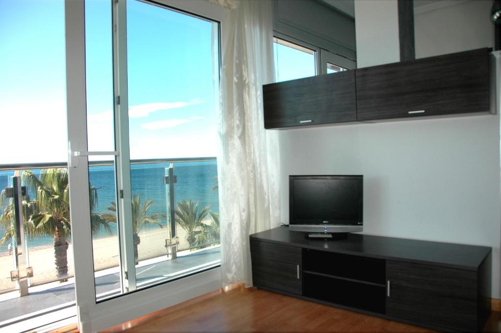 Apartamentos Las Palmas VII Family Only Salou Ruang foto